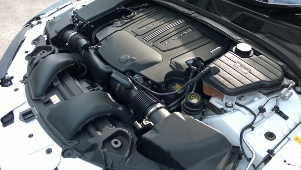 The AJ133 510Ps 5.0 V8 with twin vortex supercharger gives an almost "warp drive" turn of speed. Not only that, but well over 600Nm of torque is available with just one tiny movement of your right foot from just 2500rpm - Trust me... it works!