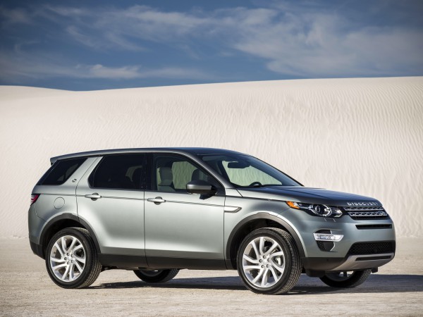 Land Rovers all new Discovery Sport has scored 5 stars with EuroNCAP