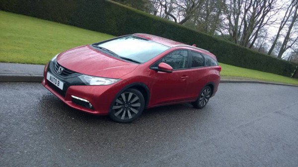 The £25.560 Honda Civic Tourer 1.6 i-DTEC SR.