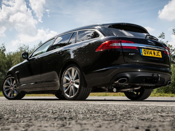 Is this Grace, Pace & Space personified? The Jaguar XF Sportbrake Portofolio S 3.0D