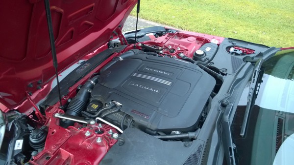 The British made 5.0 V8 features a twin scroll super-charger and punches out a colossal 550Ps with a disturbing 680Nm of torque - It sounds amazing!