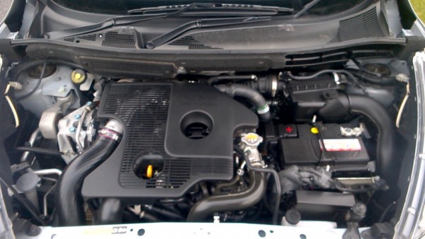 The Nissan Renault MR16 engine goes like a bullet and is ecologically friendly while still punching out almost 220Ps. Its refined for most of the time but the torque drops pff very quickly. RS has this engine cover that other Jukes don't benefit from - it makes the underbonnet view look more finished. 