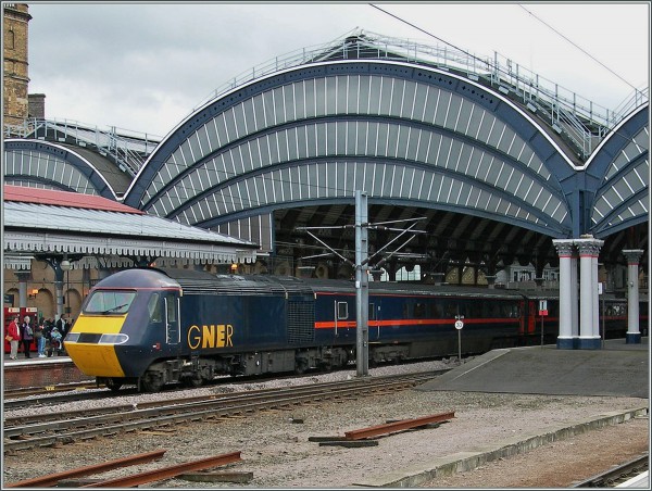 The mid `90s brought privatisation as can be seen here at York with this Great North Eastern HST set.