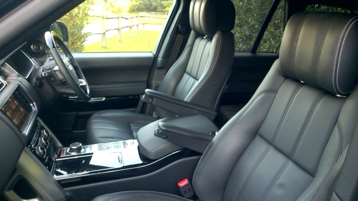 No issues with the comfort or refinement - its just wonderful. Satnav / Infotainment needs freshening up though but the sound quality is amazing.