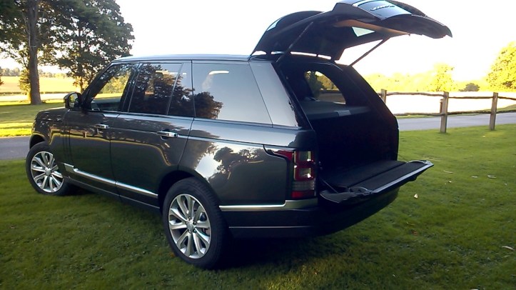 Split fold tailgate remains and is also remote operated to reveal a good cargo area and electrically folding rear seat backs.