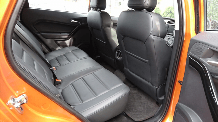Loads of space front, rear and in the boot. Rear passengers get air vents but no additional charging socket for phones, tablets or kiddies game consoles.