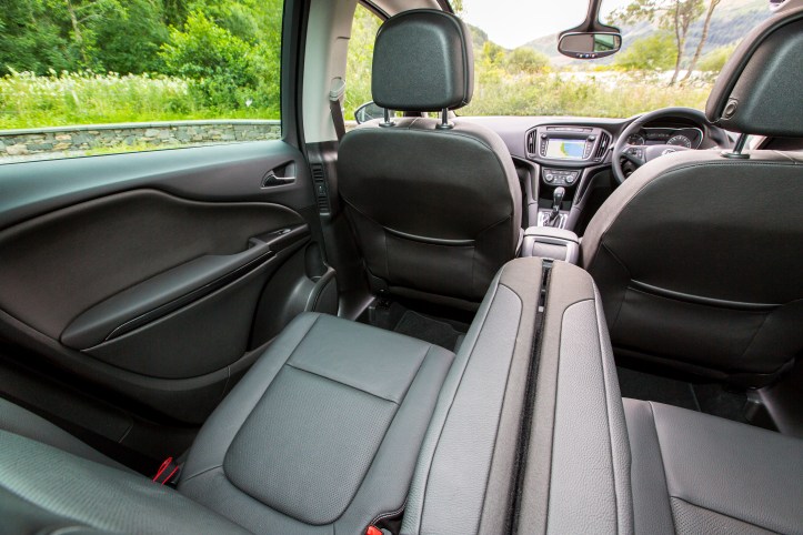vauxhall_zafira_090